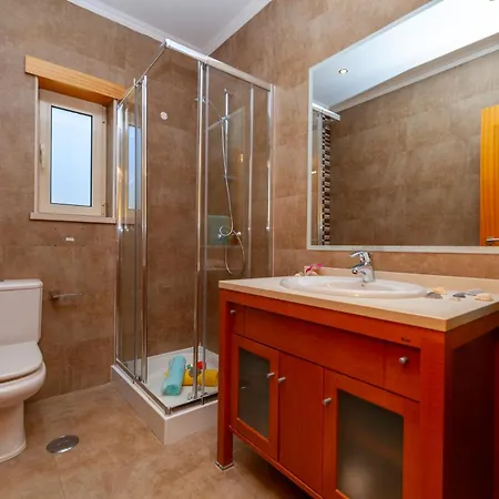 Villa Florida - Piscina Aquecivel, Bbq E Sala De Jogos -