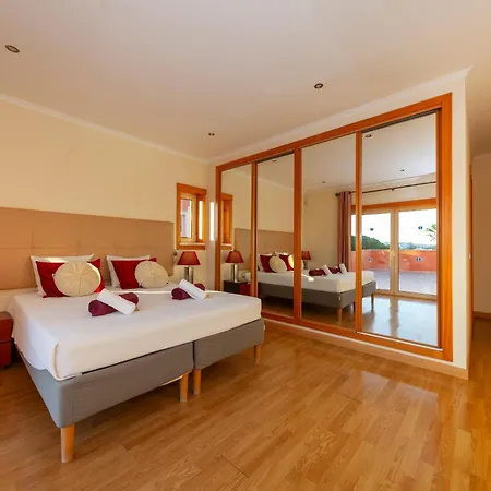 Villa Florida - Piscina Aquecivel, Bbq E Sala De Jogos - *